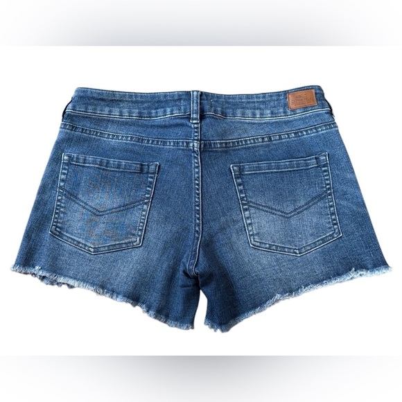 O'Neill, Women's Blue Denim Shorts, Size 9 - Picture 6 of 8